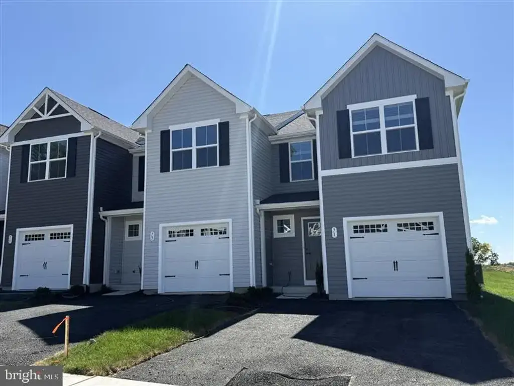 1618 Breckenridge Dr, HAGERSTOWN
