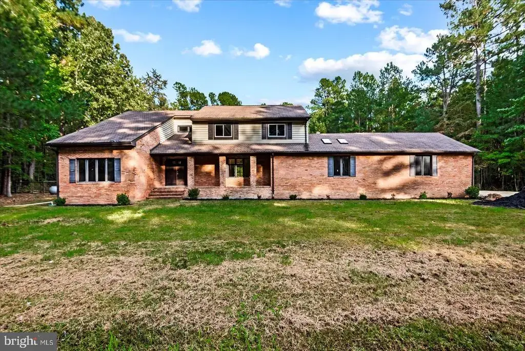 2355 Mathias Point Rd, KING GEORGE