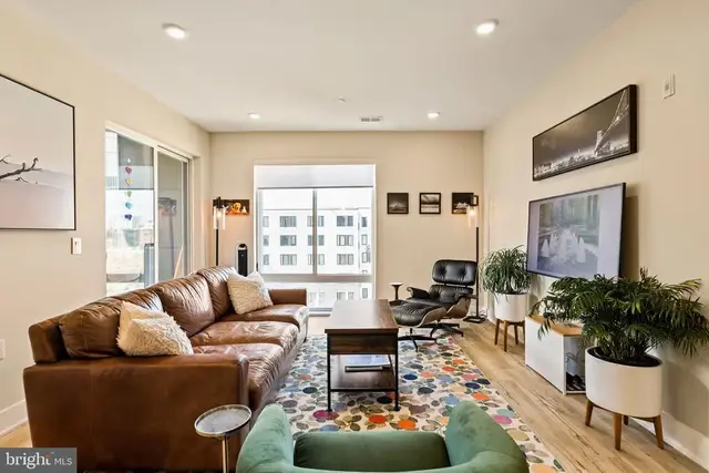 1148 N 2nd St #4b, Philadelphia