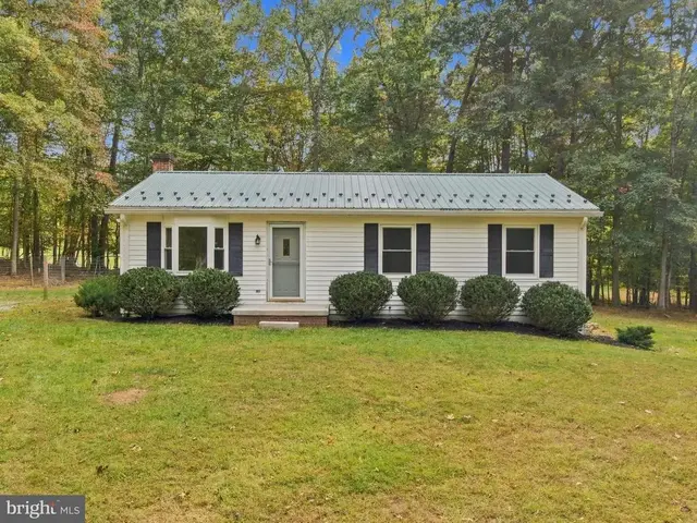 19201 Nick Rd, Keedysville