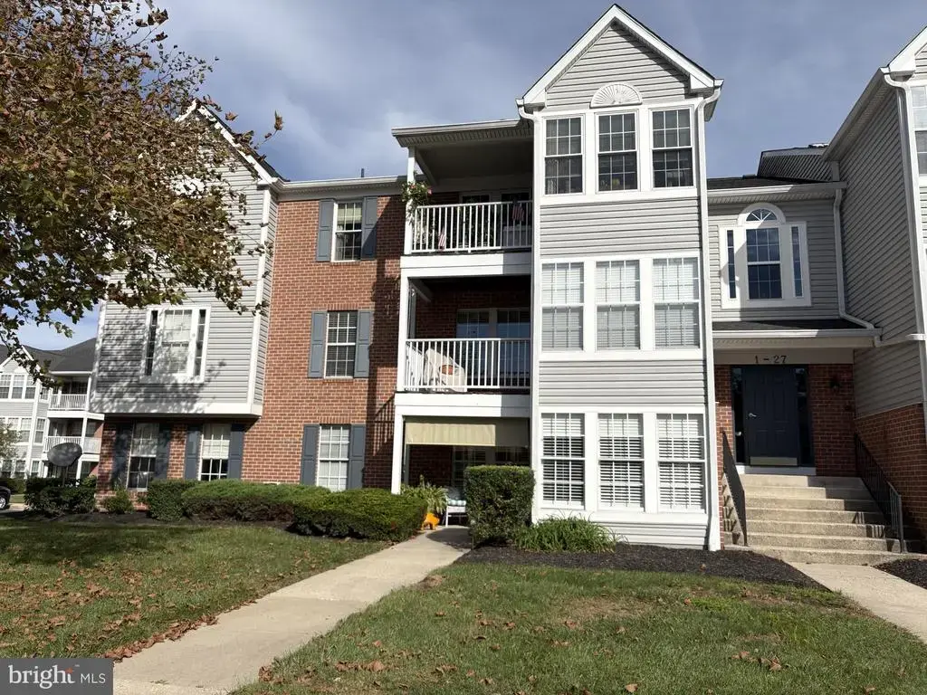 11 Laurel Path Ct #6-11, BALTIMORE