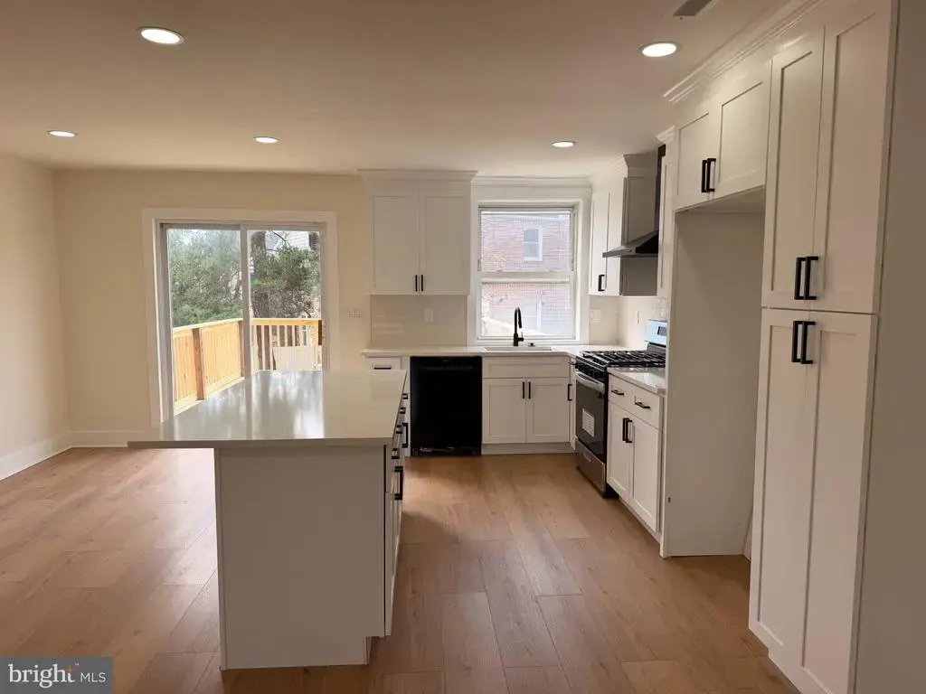 120 E 65th Ave, PHILADELPHIA