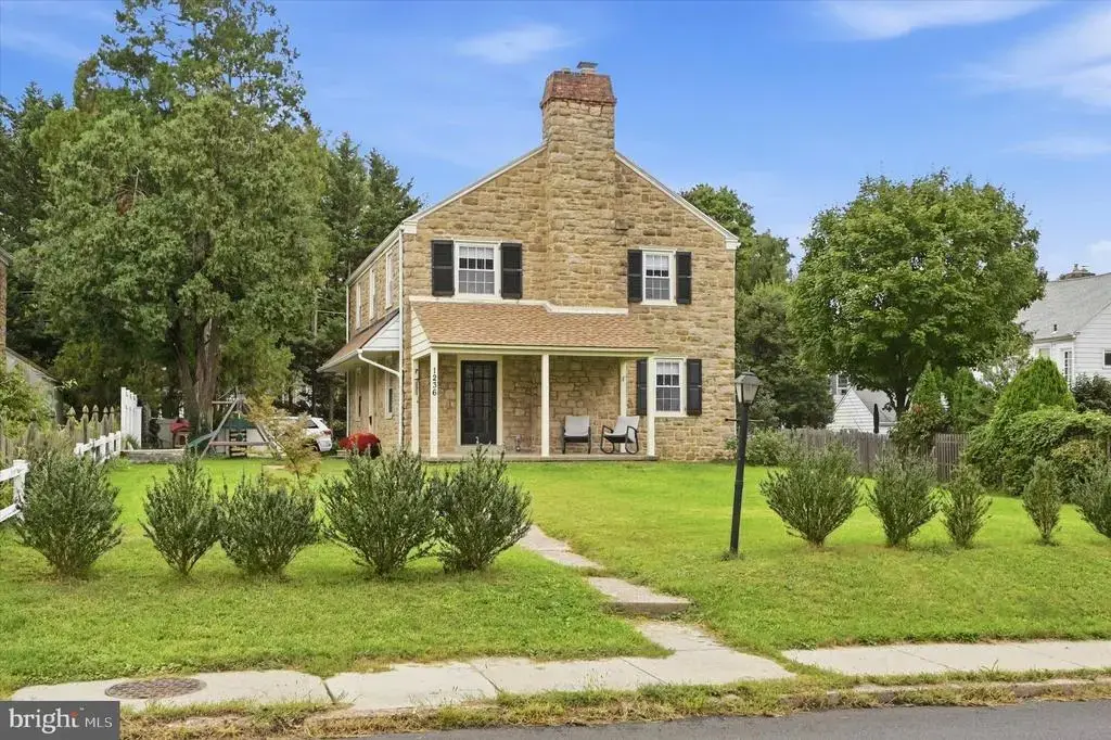 1236 Highland Ave, ABINGTON