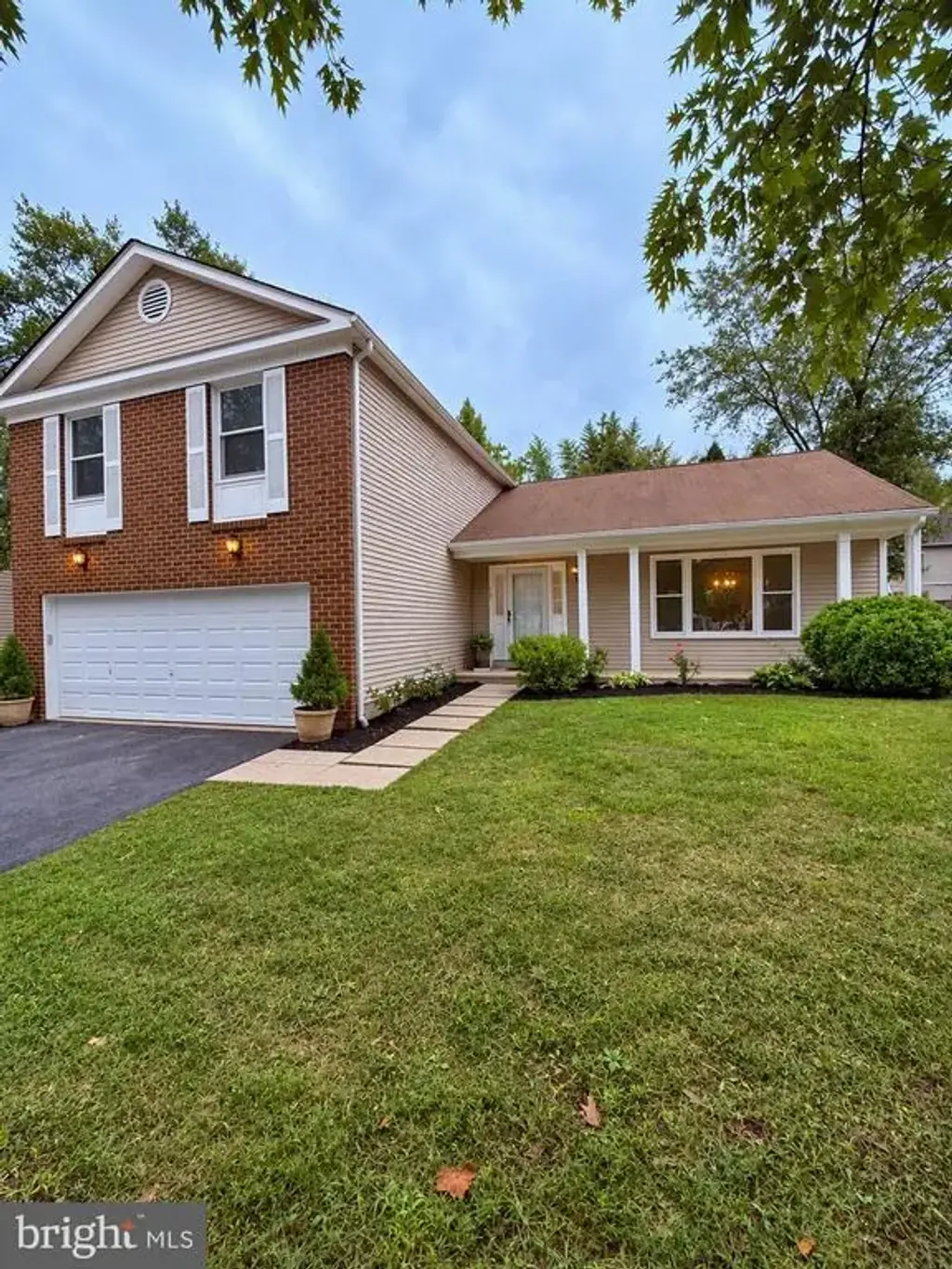 1734 Mayfair Pl, CROFTON