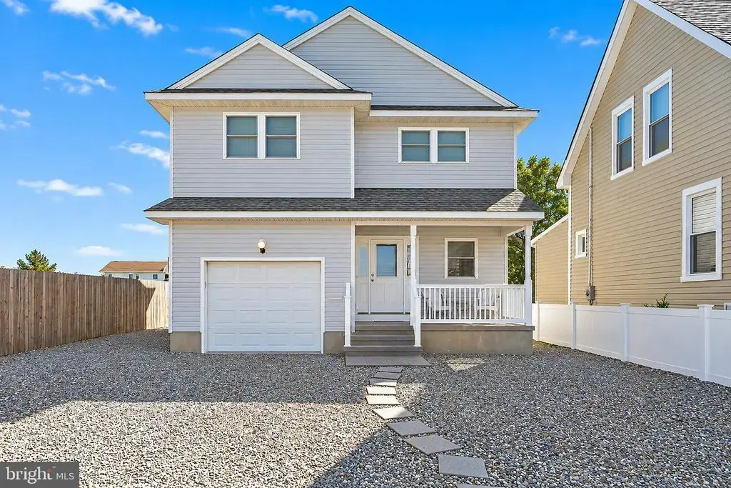 15 Farragut Ave, SEASIDE PARK