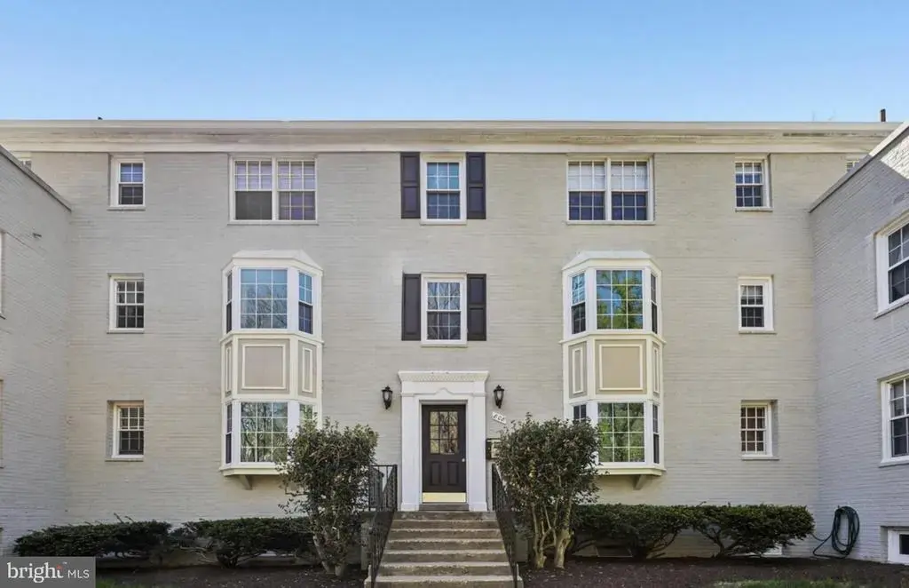 808 S Arlington Mill Dr S #9-204, ARLINGTON