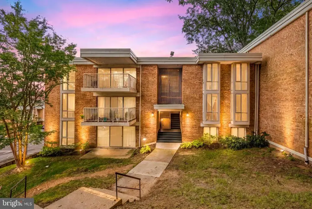 2638 Fort Farnsworth Rd #118, ALEXANDRIA