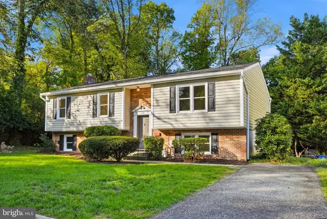 424 Halsey Rd, Annapolis