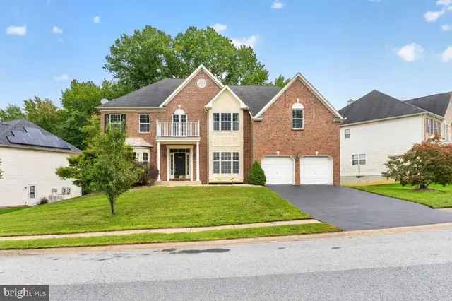 17 Blackbird Ct, Newark