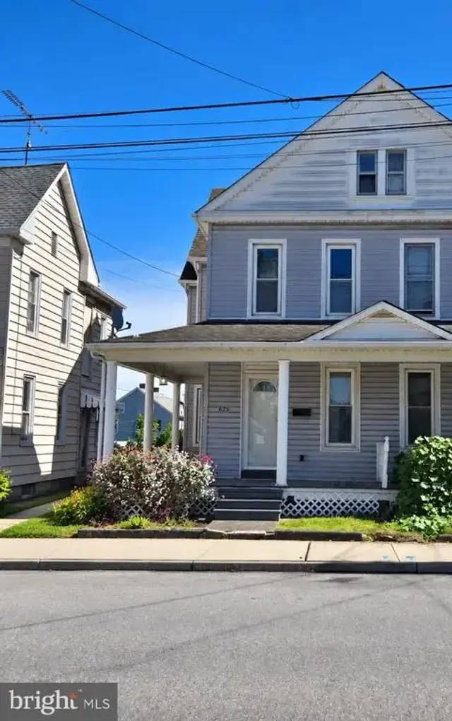 625 E Middle St, Hanover