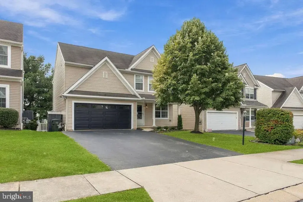 355 Sunbury Way, RED LION