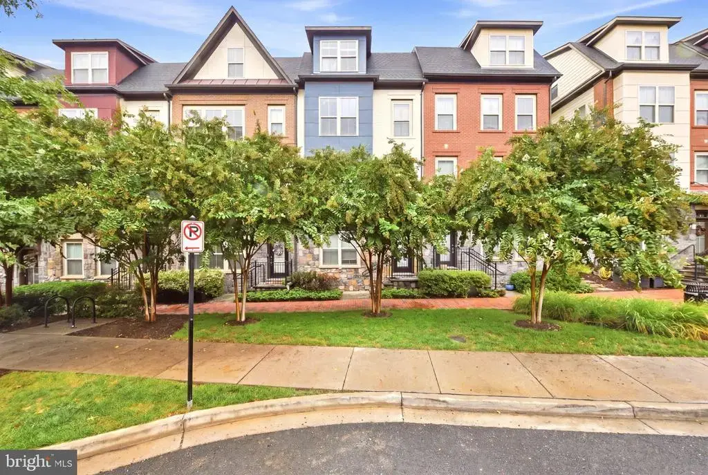 1739 13th St S, ARLINGTON
