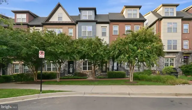 1739 13th St S, Arlington