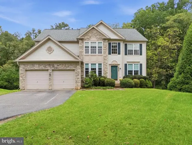 6437 Shannon Ct, Clarksville