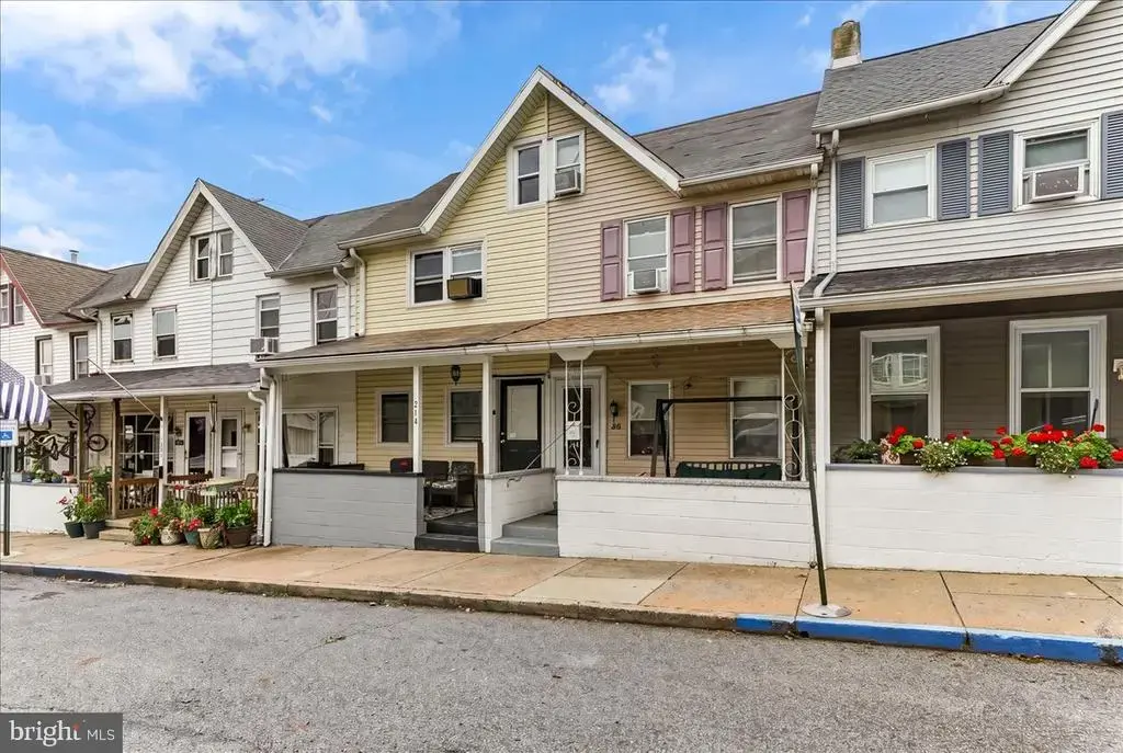 216 Grant St, PARKESBURG