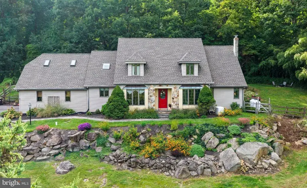 110 Lovell Ln, GLENMOORE