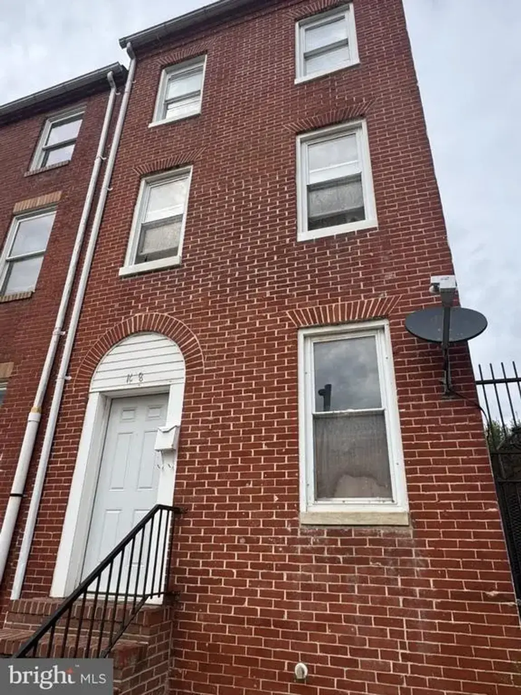 1618 Gough St, BALTIMORE