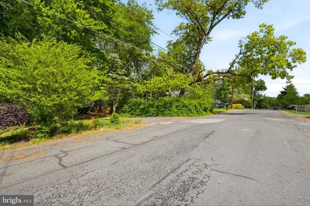 Parkman Rd, Silver Spring