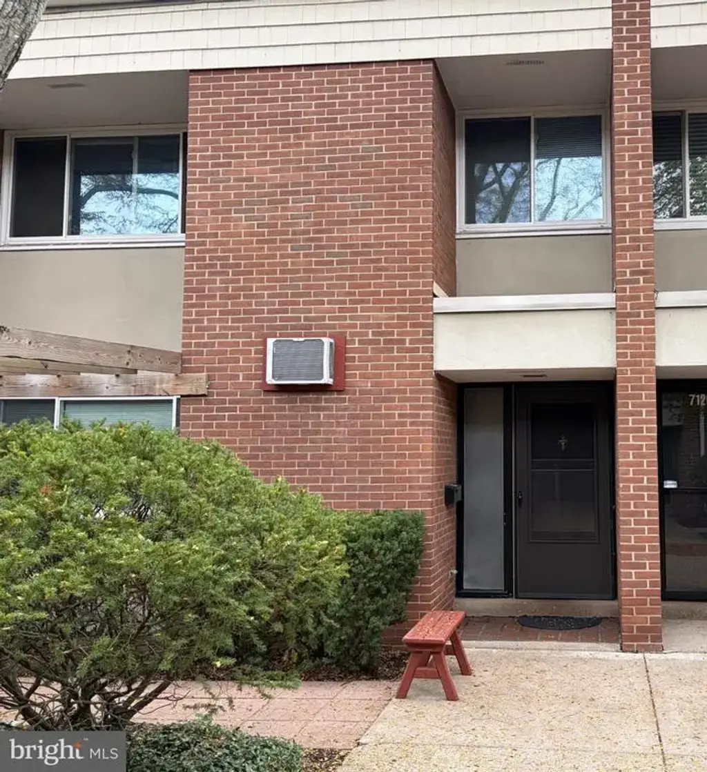 712 W Beaver Ave #b, STATE COLLEGE