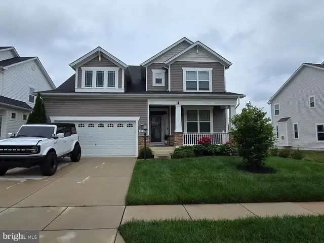 4533 Shakespeare Cir, White Plains