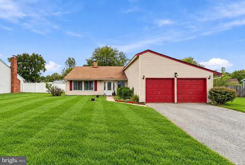 36 Avella Ln, SICKLERVILLE