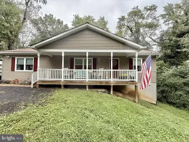10231 Roosevelt Ln, King George