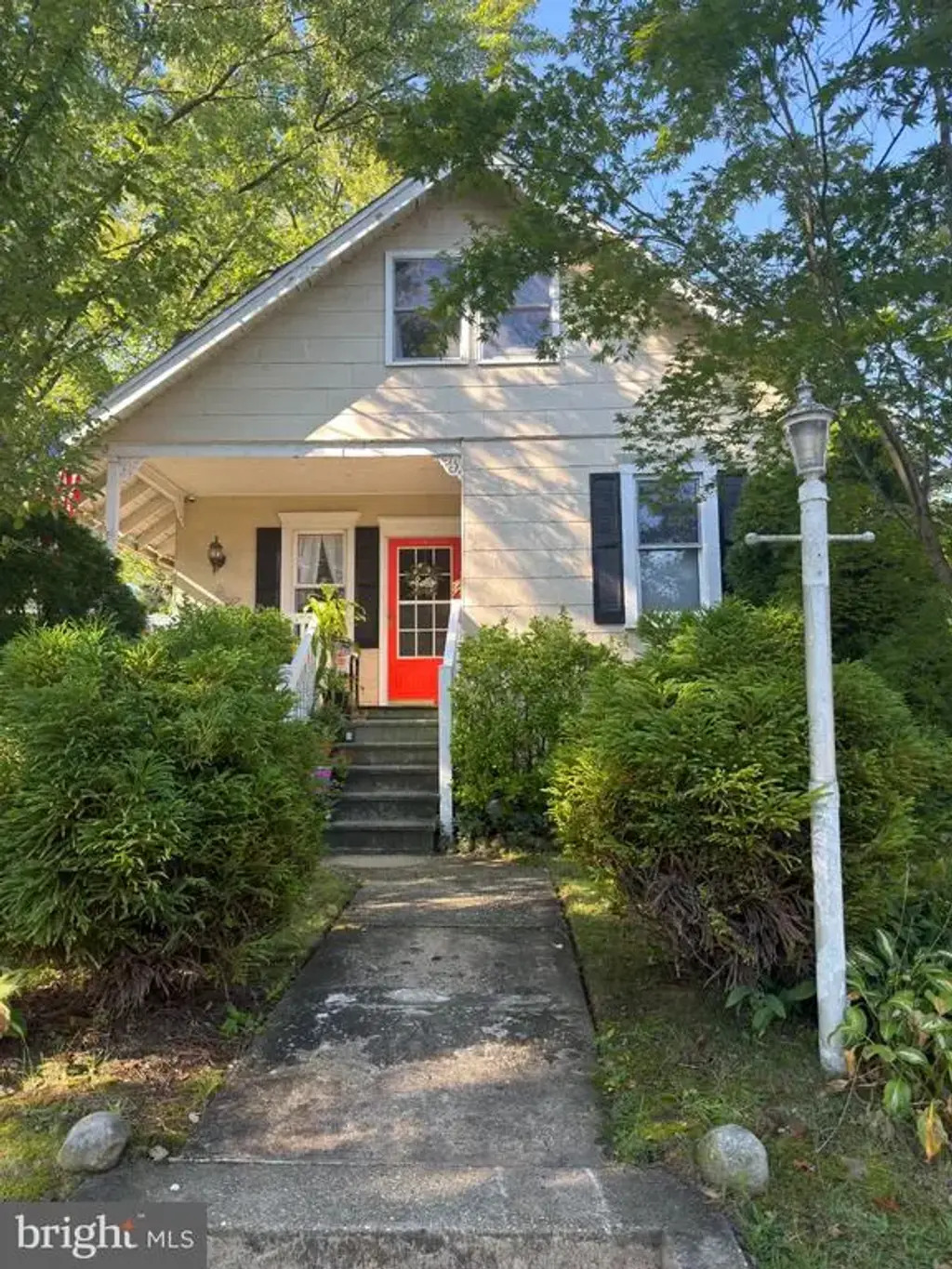 24 Davis Ave, AUDUBON