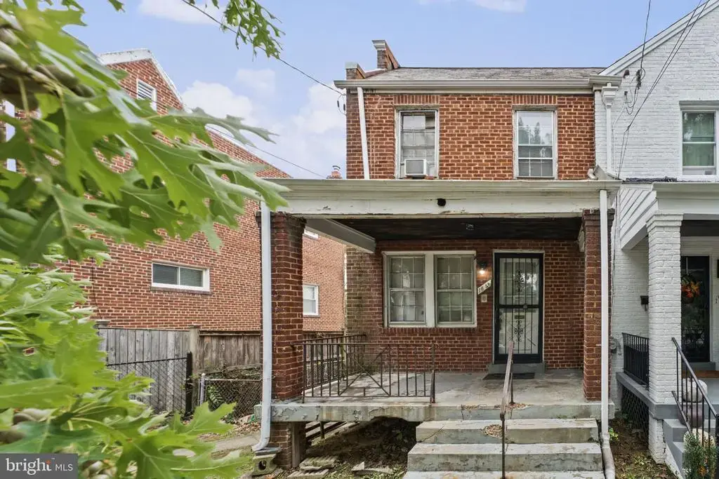 1648 Fort Davis St Se, WASHINGTON