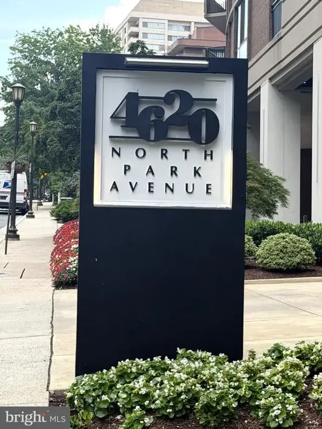4620 N Park Ave #906e, Chevy Chase