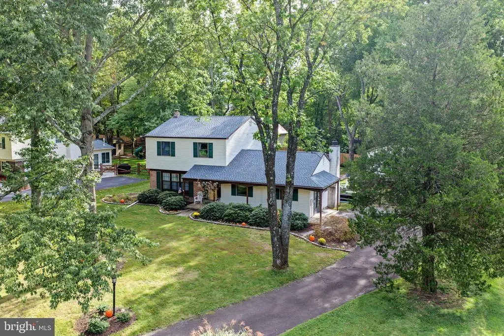 108 Gertrude Dr, CHALFONT