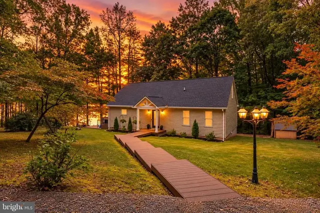 11053 Lucks Rd, Bumpass