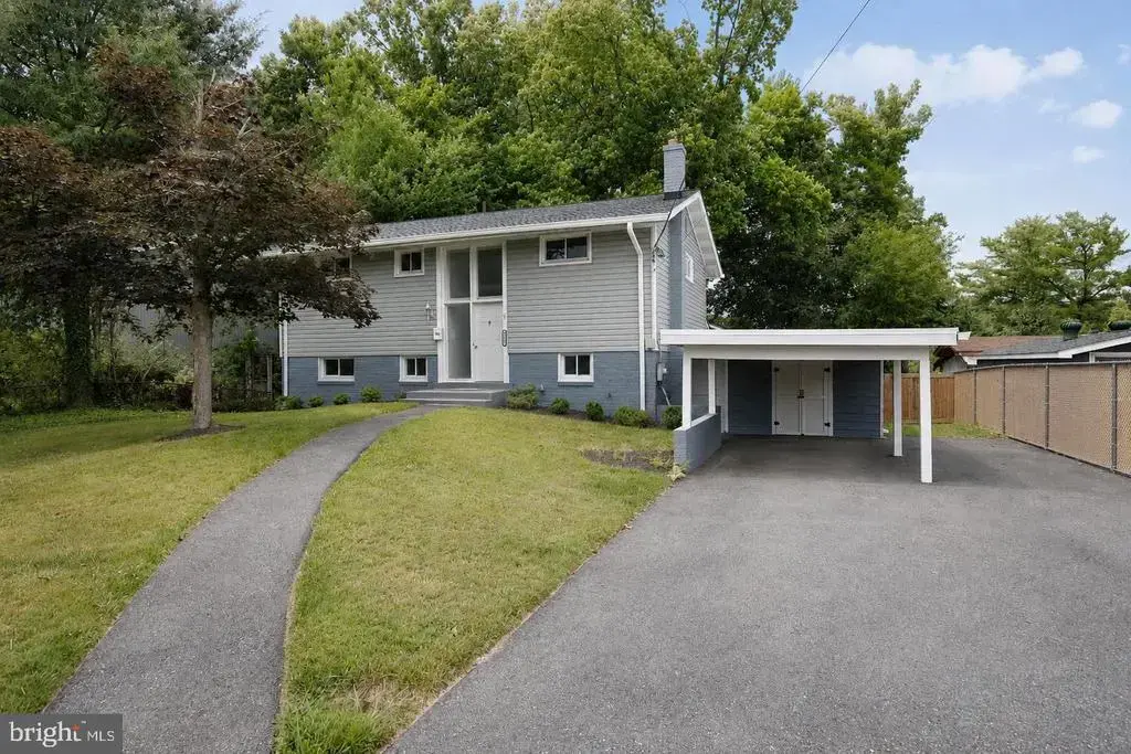13802 Marianna Dr, ROCKVILLE
