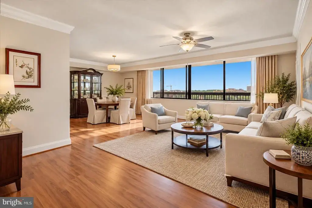3713 S George Mason Dr #904w, FALLS CHURCH