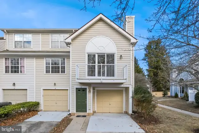 14 Amarillo Ct #128, Germantown