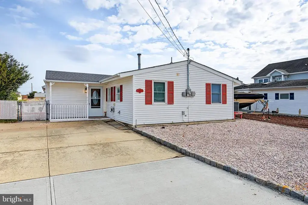 137 E Susquehanna Dr, LITTLE EGG HARBOR TWP