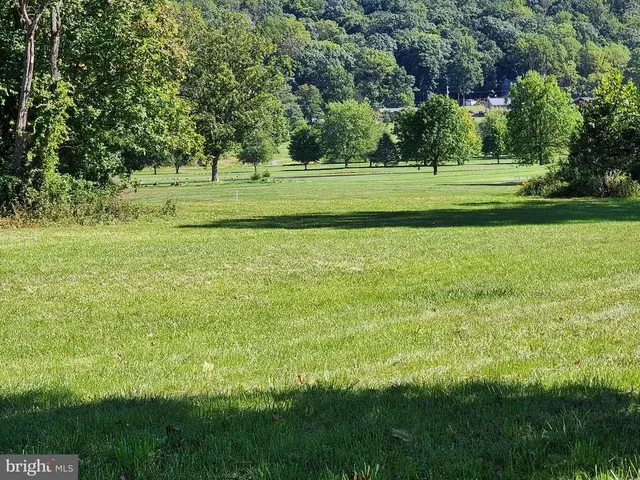 5600 Fairfield Rd, Fairfield