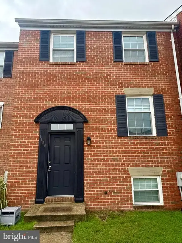 1108 Soho Ct, Crofton