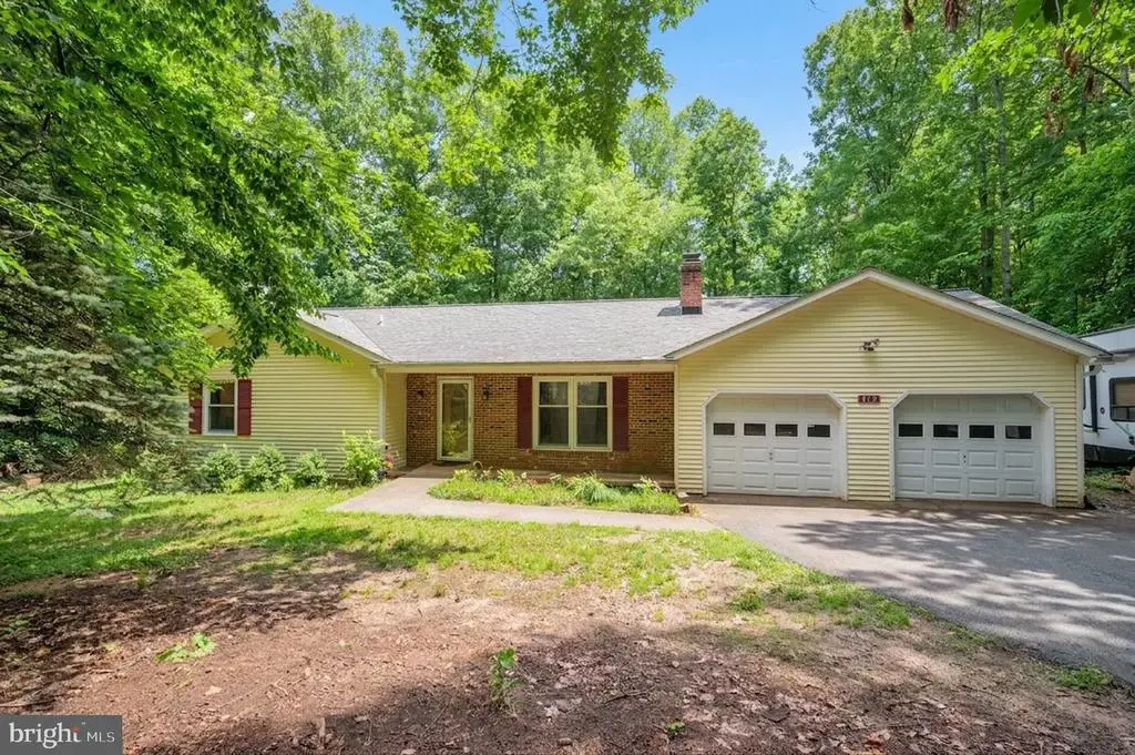 679 Cropp Rd, FREDERICKSBURG