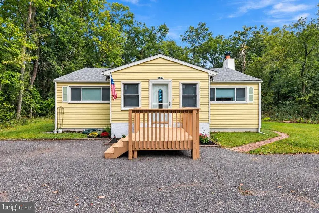 1294 Route 206, TABERNACLE TWP