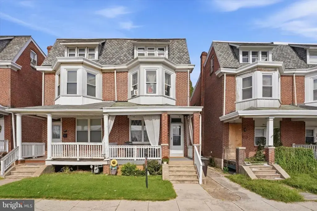 117 W Wood St, NORRISTOWN