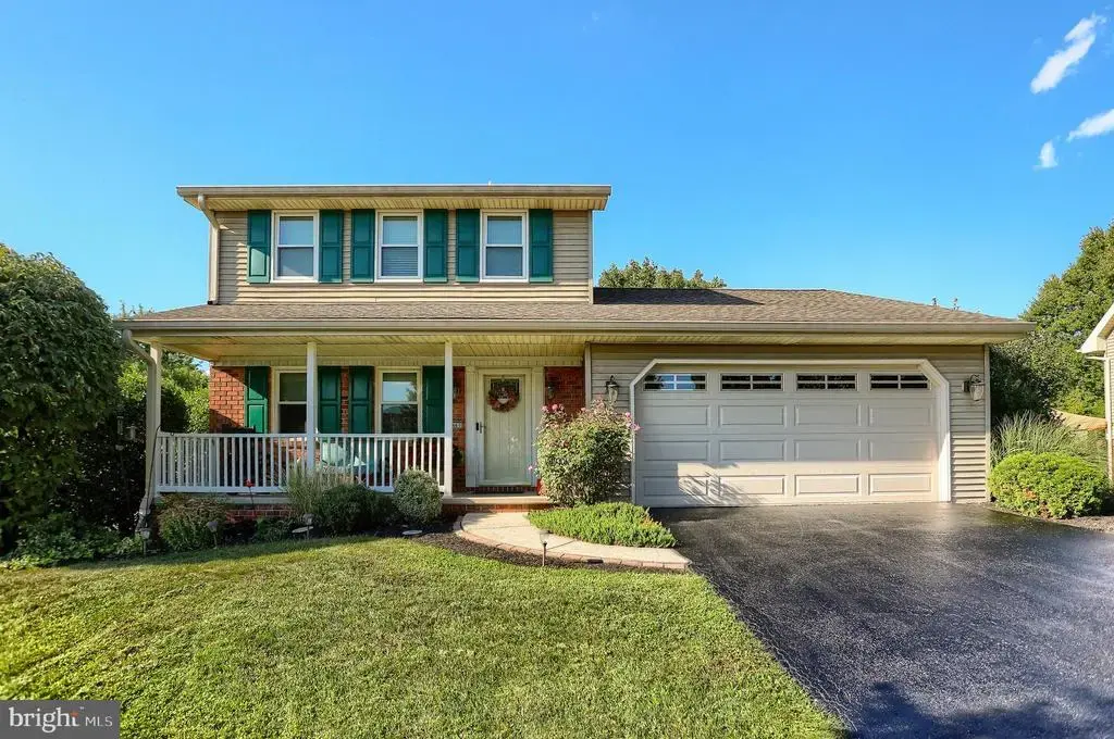 1460 Woodridge Dr, MIDDLETOWN
