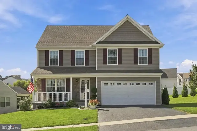 215 Darlington Ct, New Providence
