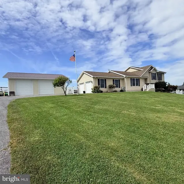 847 Mich Trace Rd, Westminster