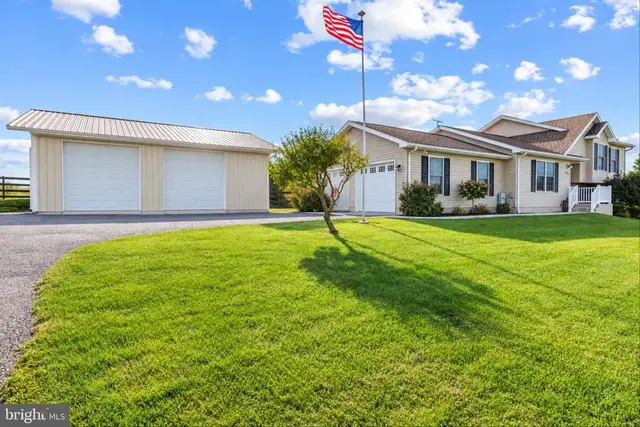 847 Mich Trace Rd, Westminster