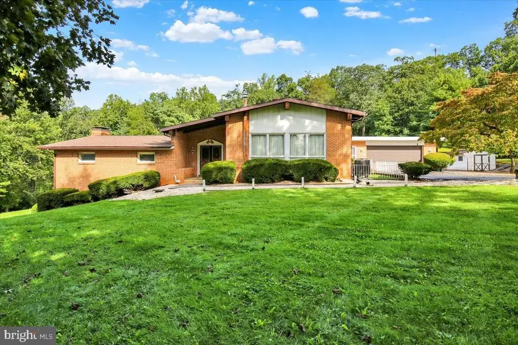 185 N Ridge Rd, REINHOLDS