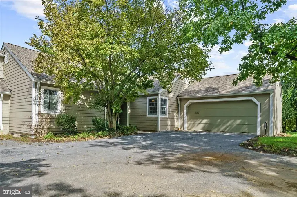 1930 Meadow Ln, WYOMISSING
