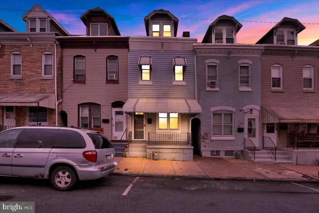 622 N 12th St, READING