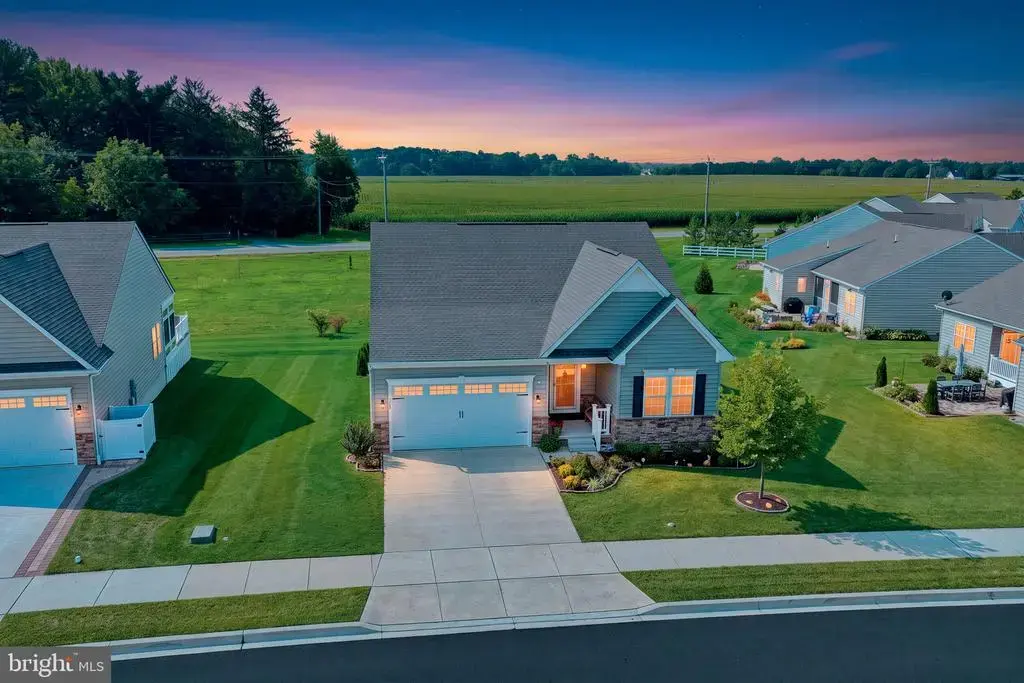 272 Anglesey Dr, MIDDLETOWN