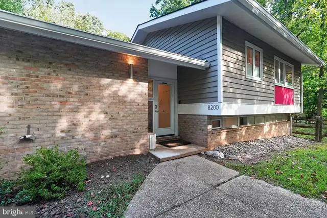 8200 Stone Trail Dr, Bethesda