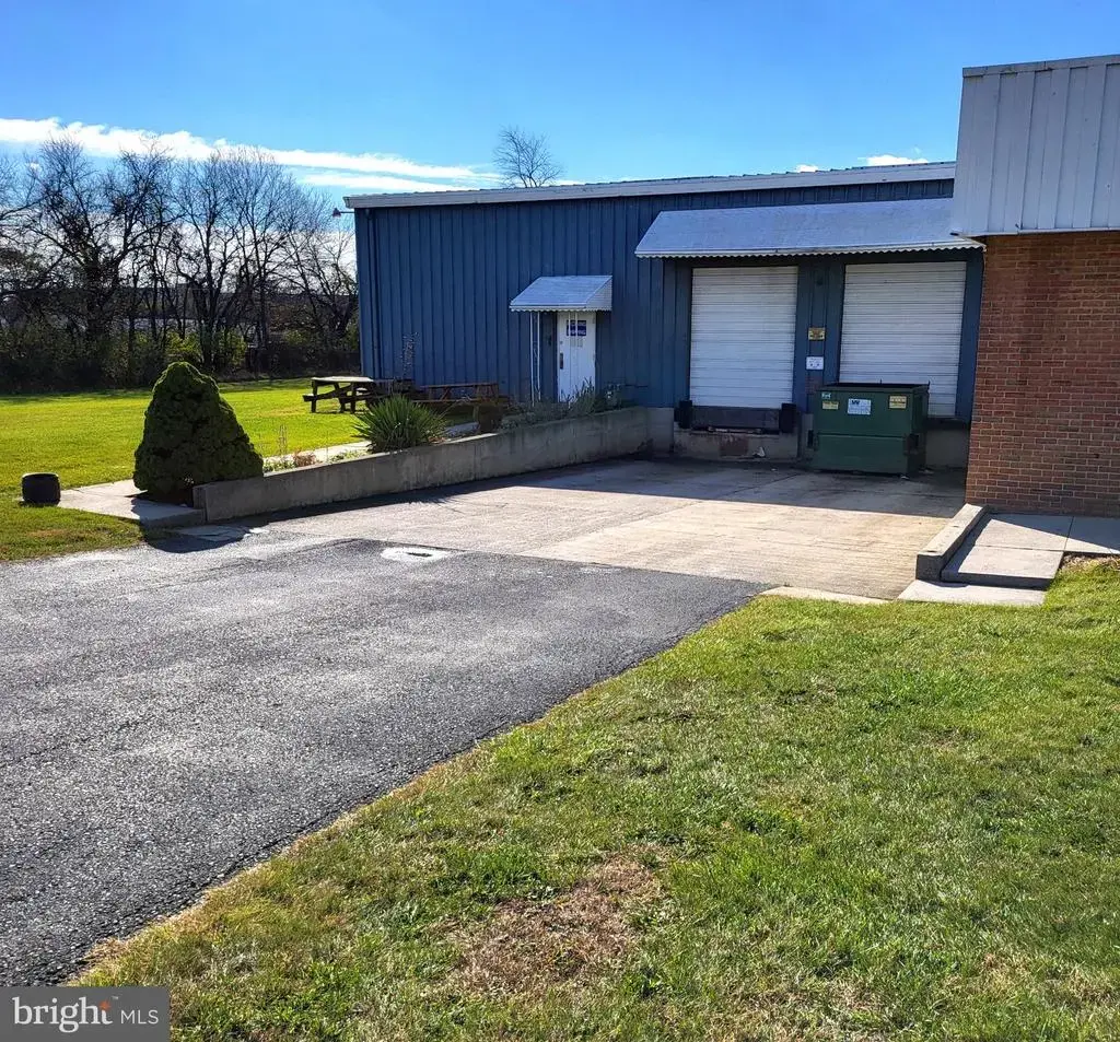 531 Corning Way, MARTINSBURG